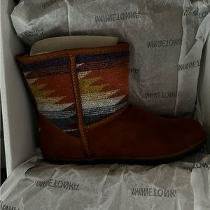 Minnetonka boots